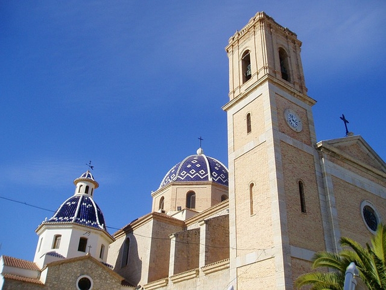 Altea | biserica Altea | Calatorul Multumit | Spania |