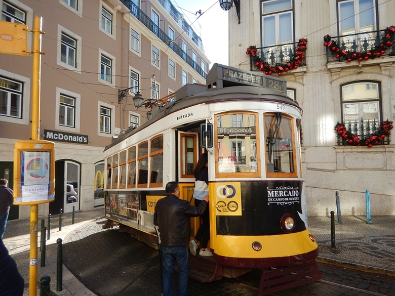Tramvai Lisabona | tramvai galben |