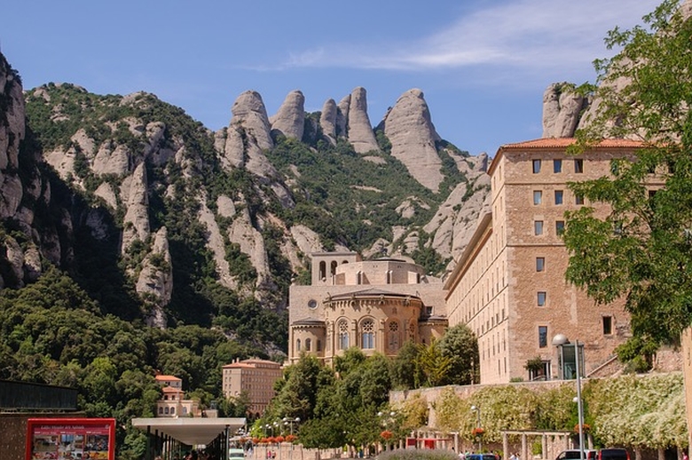 Monserrat Barcelona | excursie la montserrat |