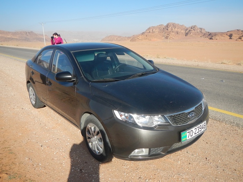 inchiriaza o masina in Iordania | renta a car Iordania |