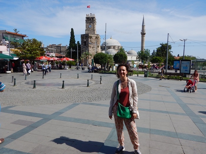 turnul cu ceas Antalya | calatorul multumit