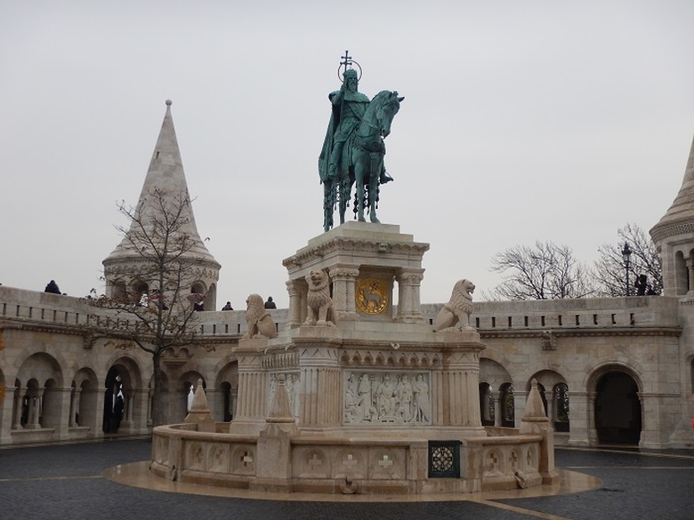 Bastionul Pescarilor | atractii Budapesta | ghid atractii Budapesta |