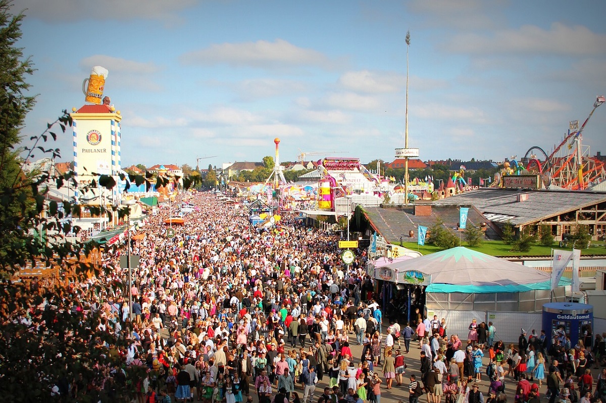 oktoberfest | Munchen Germania | festivalul berii |