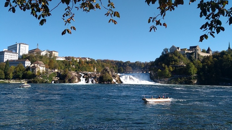 tururi cu barca | Cascada Rinului |