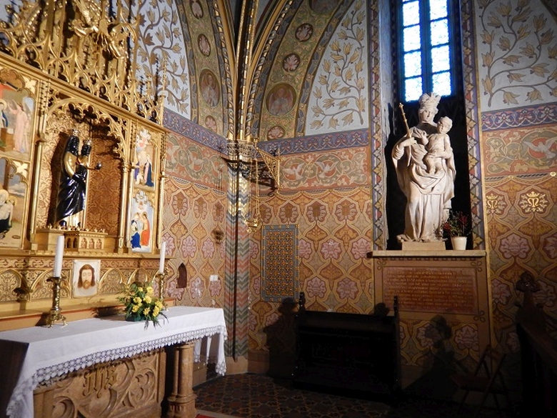 interior Biserica Matthias | pictura biserica matthias |