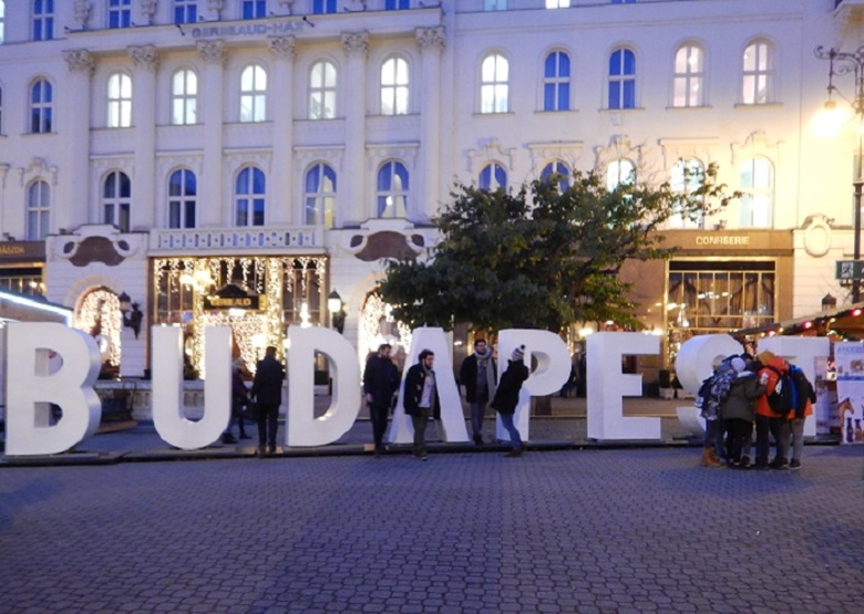 Budapesta fotografii cu literele | photo spot budapest | budapesta ungaria |