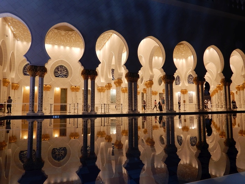 noaptea la Marea Moschee | Abu Dhabi |