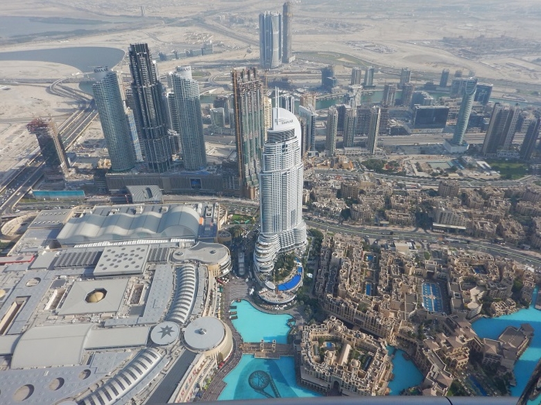 Priveliste Burj Dubai | panorama Dubai | fantani Dubai |
