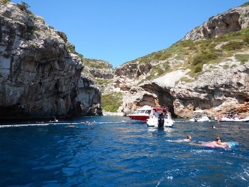 stiniva bay | plaja stiniva | stiniva croatia |