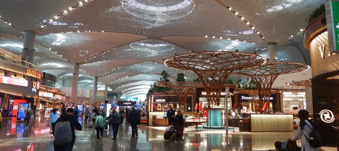 De Black Friday, 40 % reducere la Priority Pass, card de acces in lounge-urile aeroporturilor De Black Friday, 40 % reducere la Priority Pass, card de acces in lounge-urile aeroporturilor