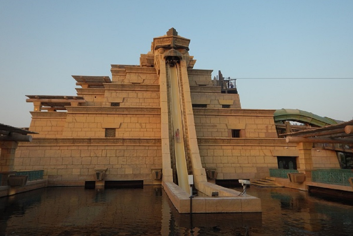 Atlantis Dubai | Atlantis Aquaventure Park | atractii Dubai | Calatorul multumit in Dubai |