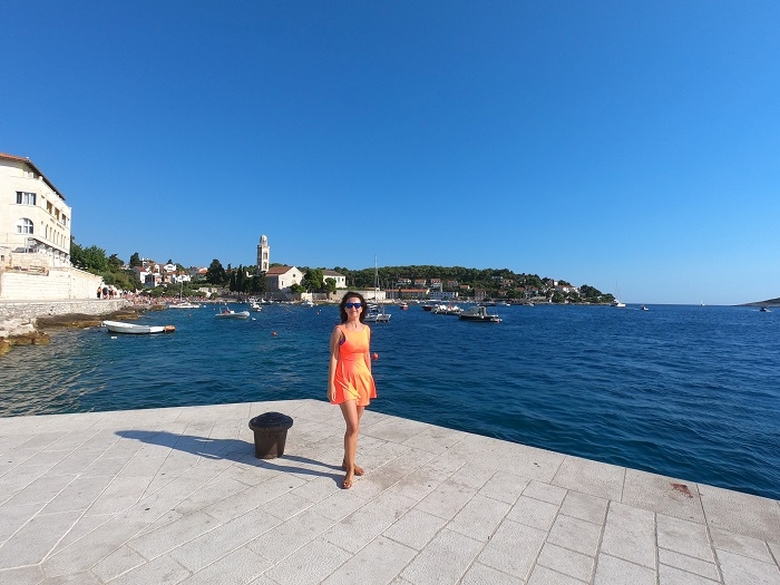 panorama portul din Hvar | Calatorul multumit in Croatia |