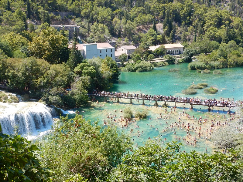 Krka pod cascada