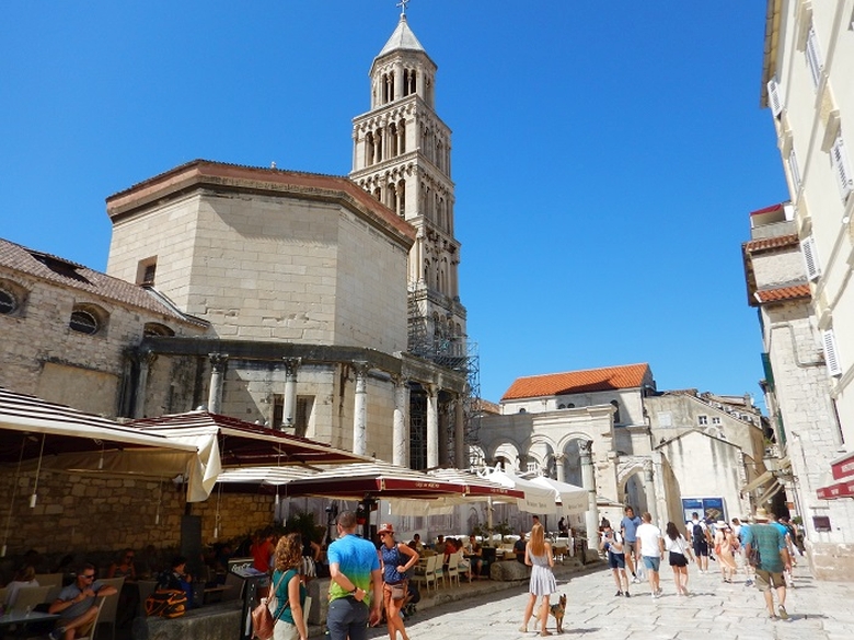 Palatul lui Diocletian | Catedrala | clopotnita | atractii Split | ce poti face in split | Croatia |