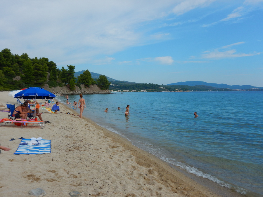 Lagomandra beach | plaje Halkidiki | Calatorul multumit