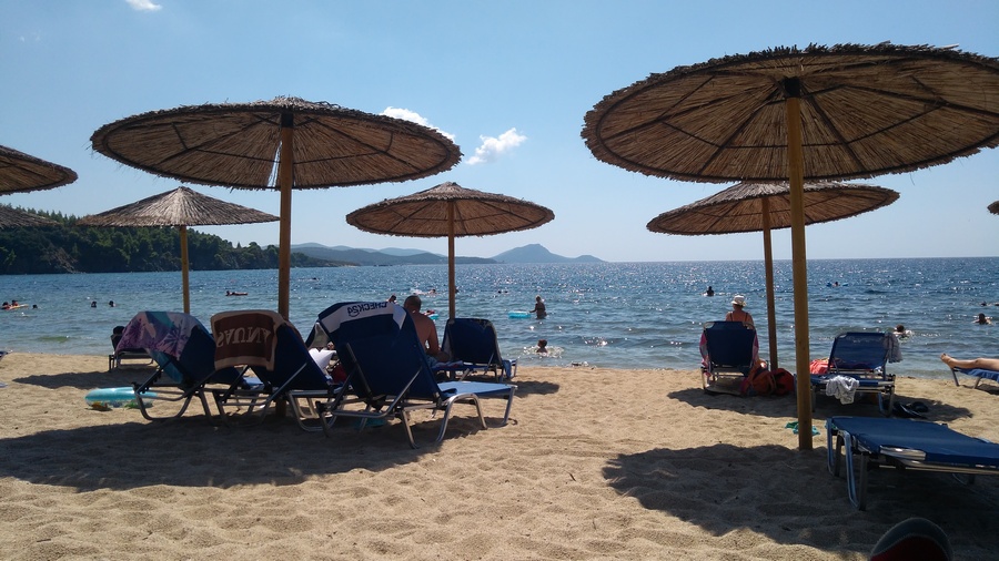 plaja Poseidon Grecia | plaje Halkidiki | bratul Sithonia | Calatorul multumit