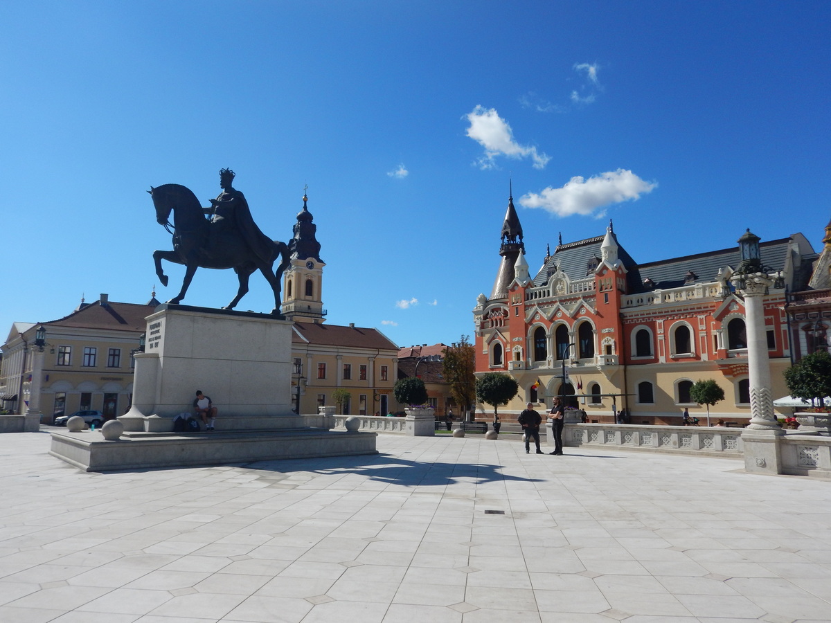 ghid atractii oradea | Piata Unirii | Oradea | Calatorul Multumit