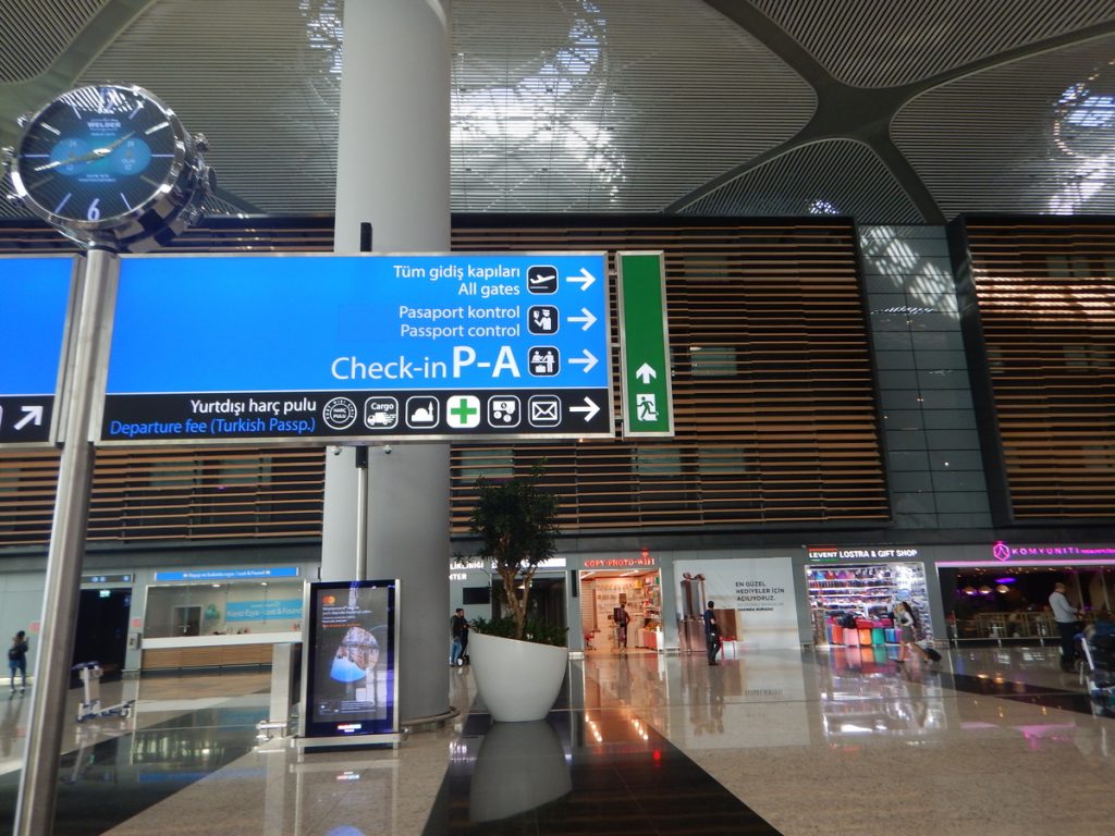 Multumit Transportul in comun si Aeroportul Istanbul - Calatorul Multumit