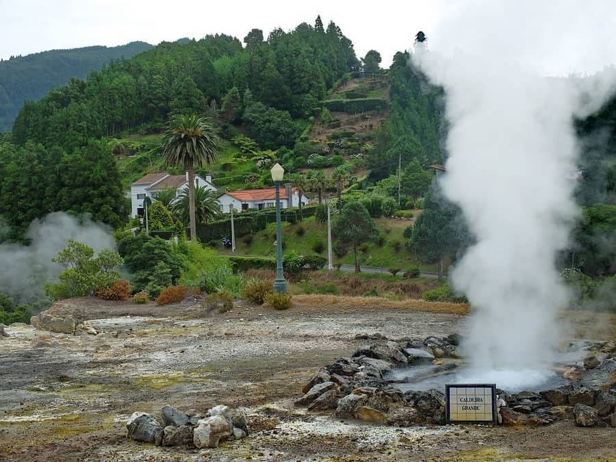 azore | insula sao miguel | furnas | atractii azore |