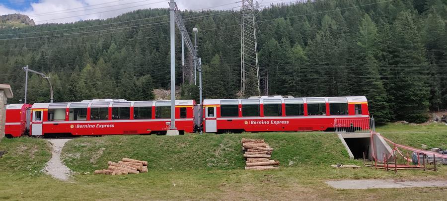 bernina express | trenuri panoramice | comori Unesco | bilete bernina express | informatii bernina express |