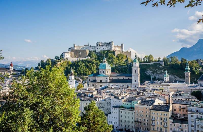 salzburg austria | atractii salzburg | city break salzburg | zboruri salzburg | cetatea Hohensalzburg |